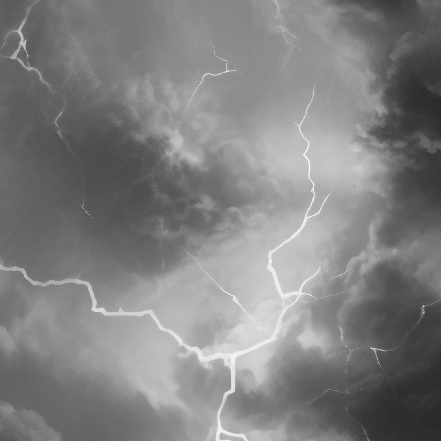 Lightning Group AB